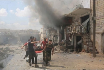  7 قتلى و13 مصابا في غارة للنظام السوري على إدلب