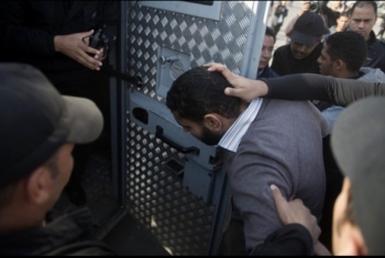  اعتقال مدرس أزهري من داخل لجنة الامتحان بأبوحماد