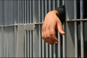  حبس 4 مواطنين ظلما 15 يوما بههيا