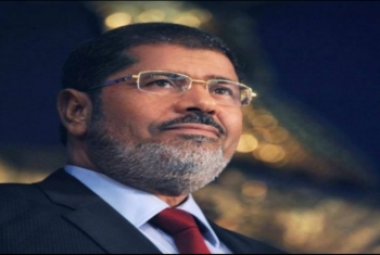  26 فبراير.. أولى جلسات إعادة محاكمة الرئيس مرسي في هزلية