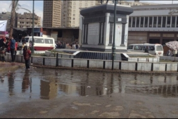  غرق شوارع الزقازيق وعدد من مناطق الشرقية جراء هطول أمطار غزيرة