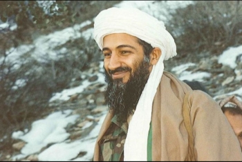  مطار القاهرة يمنع نجل أسامة بن لادن من دخول مصر
