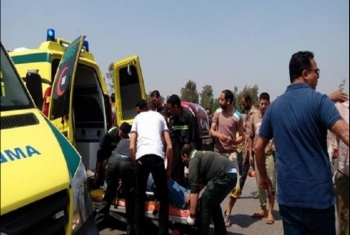  مصرع شخص وإصابة اثنين فى حادث تصادم بطريق أبوحماد