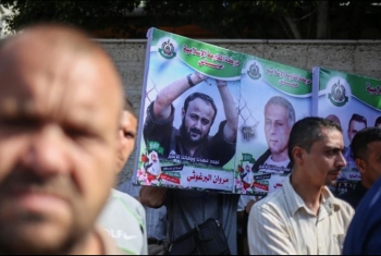  وقفة في غزة تضامنًا مع المعتقلين بالسجون الصهيونية