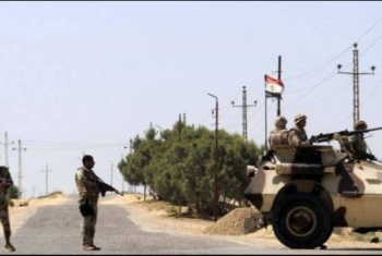  مقتل 12 جنديا  في هجوم على حاجز أمني في شمال سيناء