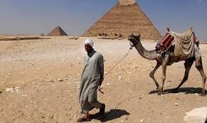  انخفاض إيرادات السياحة داخل مصربنحو 32%