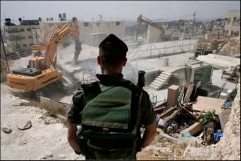  قوات الاحتلال تمهد لهدم منازل منفذي عملية القدس