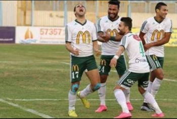  إصابة 10 من لاعبي فريق البورسعيدي بكورونا ورفض تأجيل مباراتهم