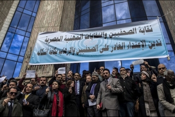  الصحفي إسلام عبدالعزيز يتعرض للموت البطيء بقسم شرطة منيا القمح