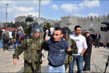  الاحتلال الصهيوني يعتقل ٢١ فلسطينيا بالقدس والضفة