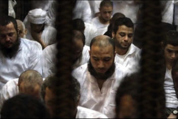  تأجيل محاكمة 215 معتقلا في هزلية «كتائب حلوان» لـ 25 يونيو