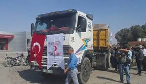  وصول 25 شاحنة من المساعدات التركية لقطاع غزة