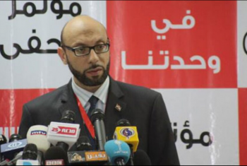  وفاة والد المعتقل أحمد عبدالعاطي مدير مكتب الرئيس مرسي