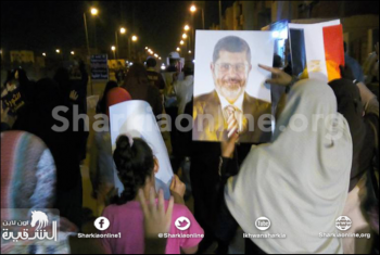  بالصور.. مسيرة ليلية  لأحرار العاشر تحيى صمود الرئيس مرسى