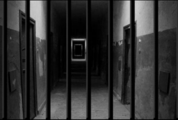  منظمة حقوقية ترصد التنكيل بمعتقلي سجون مصر