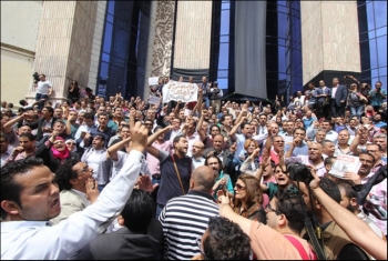  مظاهرات حاشدة أمام نقابة الصحفيين تطالب بالإفراج عن المعتقلين