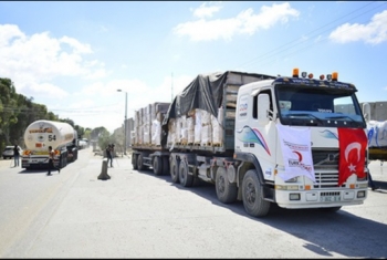  بدء وصول شاحنات من سفينة المساعدات التركية لقطاع غزة