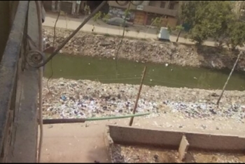  بالصور.. القمامة تؤرق سكان 