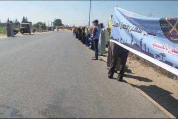  بالصور.. ثوار الحسينية يتظاهرون في جمعة 