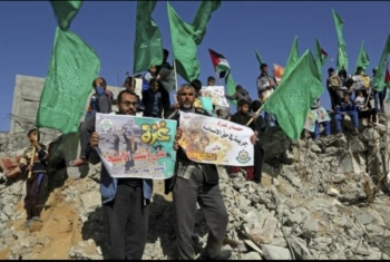  كاتب صهيوني: أزمات غزة لن تدفع الفلسطينيين للخروج على حماس