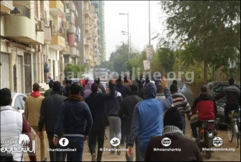  مسيرة حاشدة تنطلق من أمام جامعة الزقازيق في ذكري ثورة 25 يناير