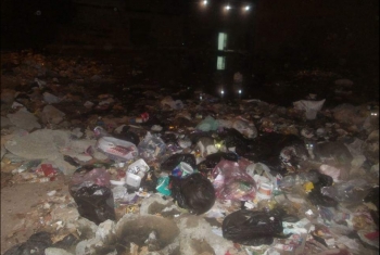  القمامة والصرف الصحي تغرق أرقى أحياء أبوحماد