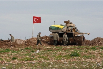  تركيا ترسل تعزيزات عسكرية إلى حدودها مع سوريا