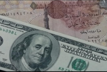  الدولار يسجل 18.13 جنيه.. والريال السعودي بـ483 قرشًا
