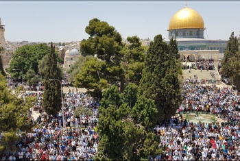  خطيب الأقصى يحذر من التنازل عن مدينة القدس