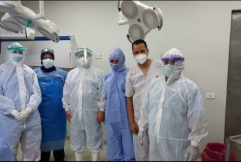  فريق طبي بمستشفى الأحرار ينجح في إجراء جراحة ناجحة لمسن مصاب بكورونا