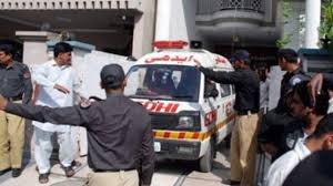  عشرات القتلى بانفجار استهدف مزارا صوفيا في باكستان