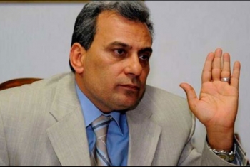  رئيس جامعة القاهرة يعلن عن تقديمه لبلاغ ضد نائبي 