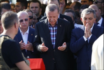  ناشط سياسي: ما حدث في تركيا عملية مخابراتية مصرية روسية