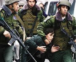  الاحتلال الصهيوني يعتقل 15 فلسطينيًا بالضفة الغربية