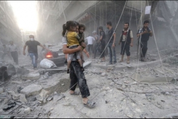  مقتل 9 مدنيين معظمهم أطفال في قصف جوي على إدلب السورية