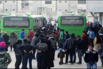  وصول قافلة ثانية من مهجّري حيي برزة وتشرين في دمشق إلى إدلب