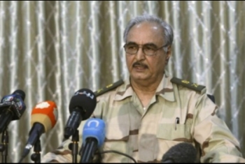 الانقلابي حفتر: الجيش المصري يدرب قواتنا
