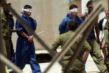  وقفة في غزة تضامنًا مع المعتقلين داخل السجون الصهيونية