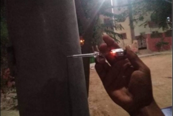  العاشر من رمضان| ماس كهربائي في أحد الأعمدة بالحي الـ12 يسبب الرعب للمواطنين