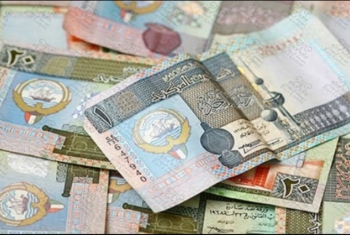  الدولار يصل إلى 1770 قرشًا.. والدينار الكويتي بـ58 جنيهًا