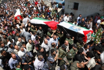  فلسطين تشيع جثامين 3 شهداء من بيت لحم والخليل