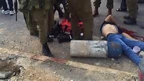  استشهاد فلسطيني بعد طعنه شرطيًا صهيونيًا في عملية بالقدس