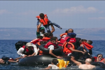  خفر السواحل الإيطالى ينقذ نحو 2200 مهاجر بالبحر المتوسط وينتشل 16 جثة