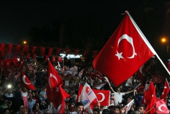  مظاهرة مليونية باسطنبول تنديدا بمحاولة الانقلاب بتركيا