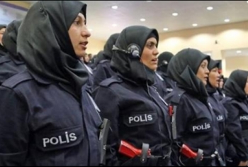  تركيا تسمح للشرطيات بارتداء الحجاب