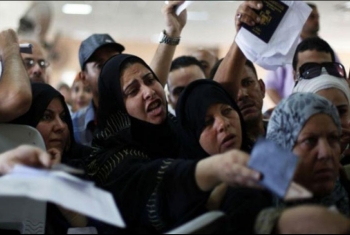  سلطات الانقلاب تمنع عبور 3 حجاج من غزة