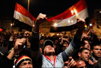  كاتب سعودي: ثورات الربيع العربي الجديدة ستنطلق من مصر