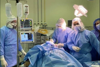  جراحة ناجحة لمسن مصاب بكورونا في مستشفى الأحرار التعليمي بالزقازيق