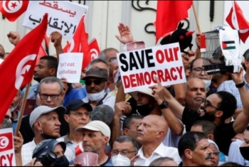  إيكونوميست: الديكتاتوريات العربية تستخدم الدساتير لخدمة نفسها