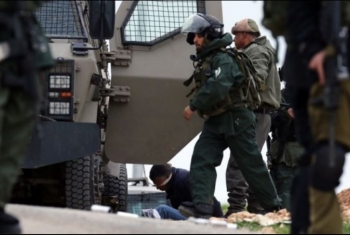  الاحتلال الصهيوني يعتقل 8 فلسطينيين بالضفة الغربية